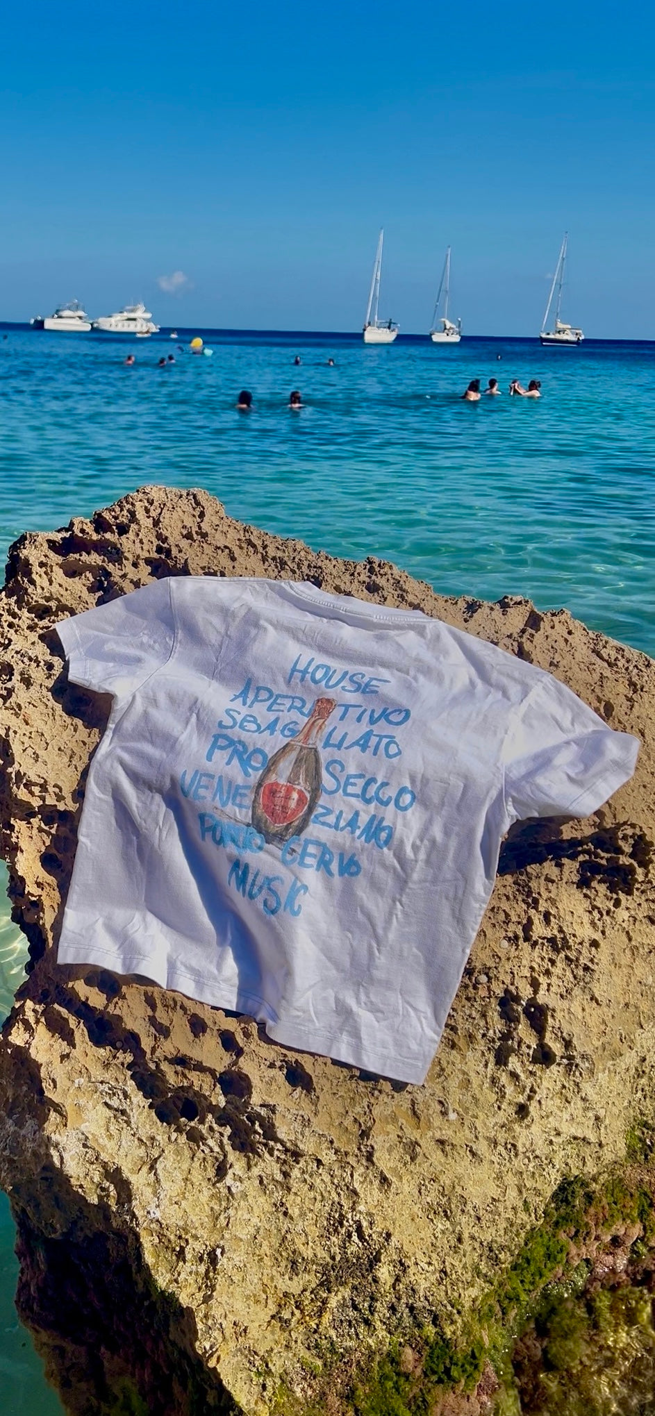 House Music tee